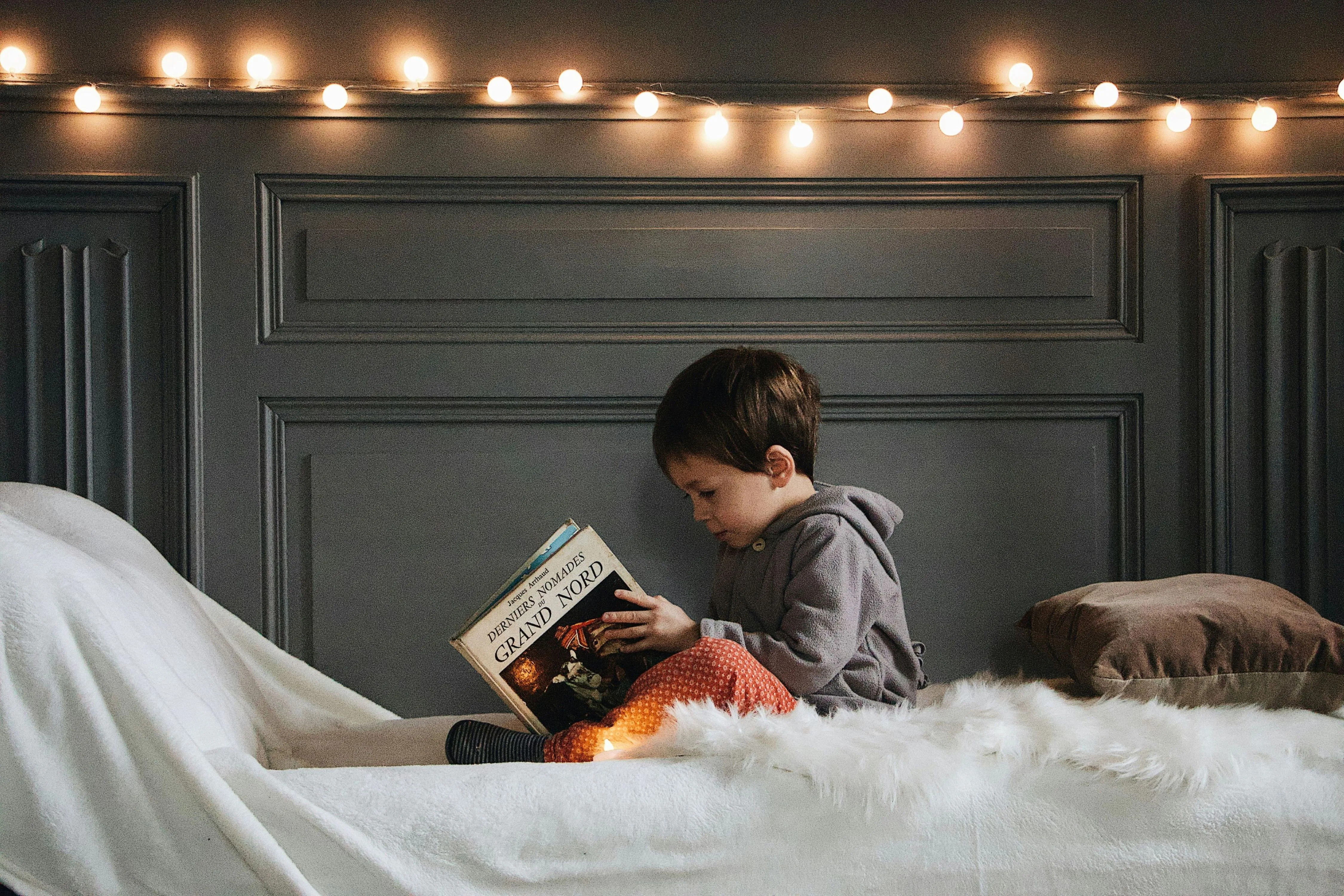 Why Bedtime Stories Do More Than You Think